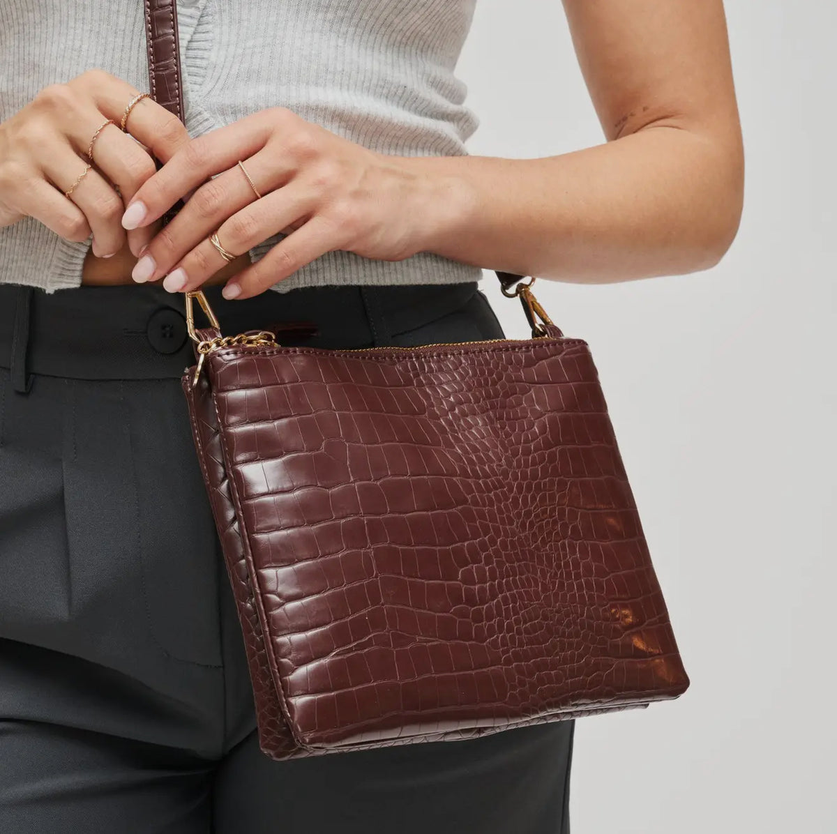 JUDY Crossbody