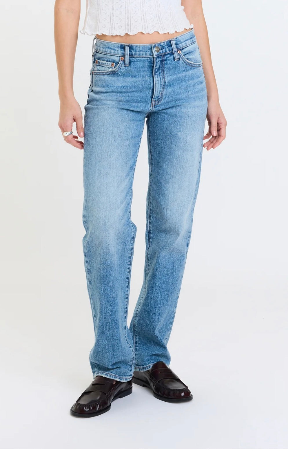 D00017310 Rebel Mid Rise - On Repeat