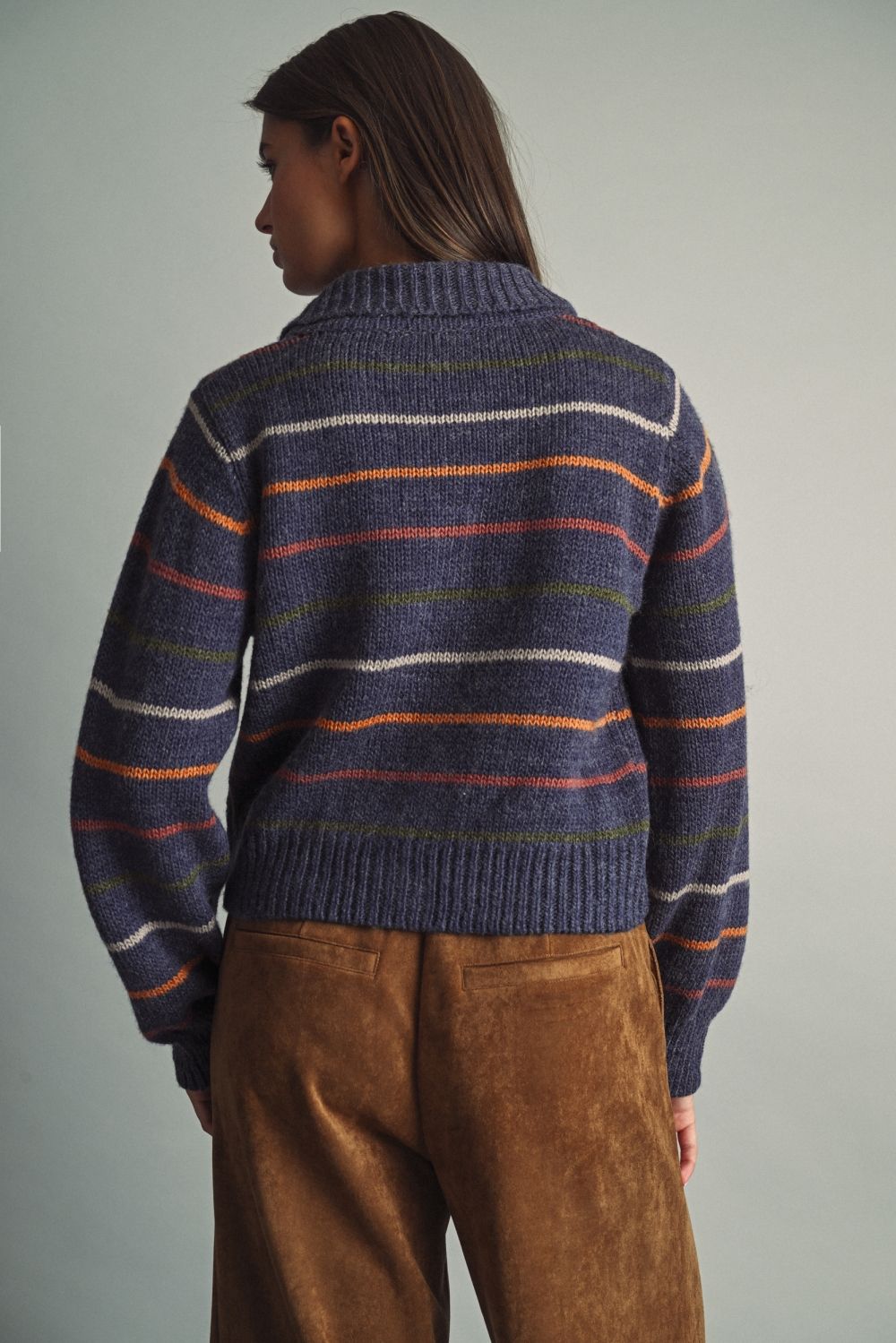 MM673M24 Striped Collar Sweater