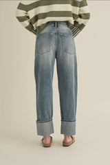MM353P30  Straight Cuffed Jean
