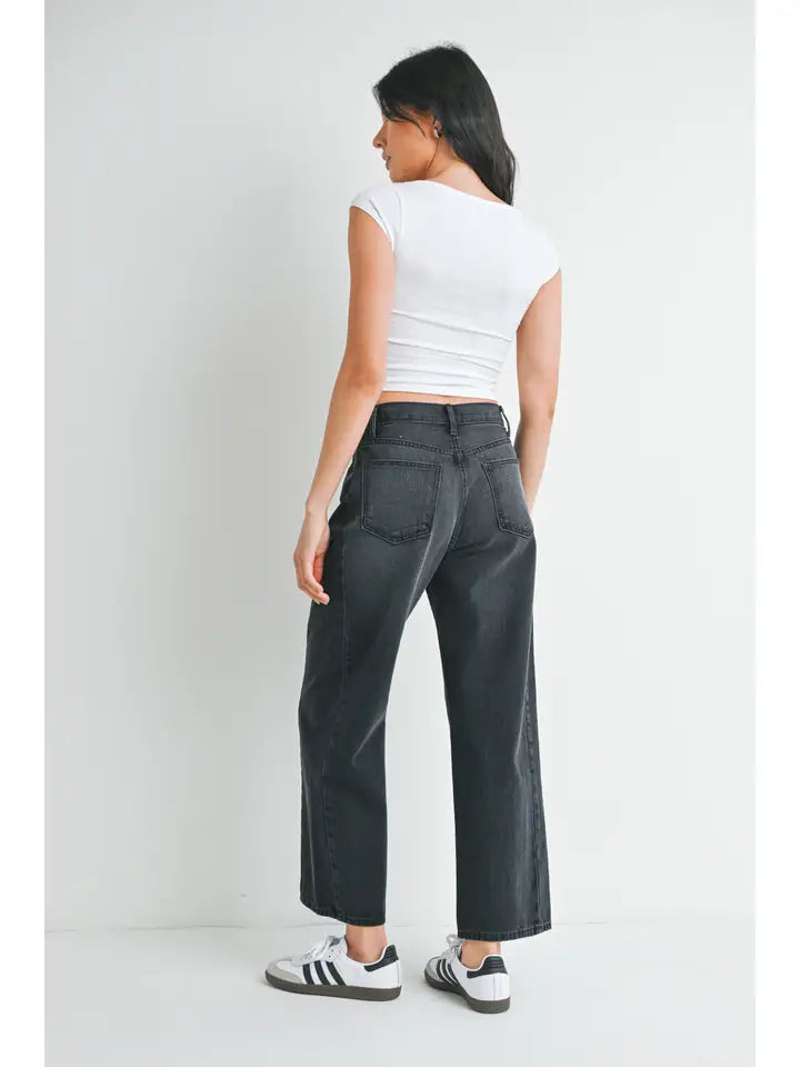Barrel Jean Twist