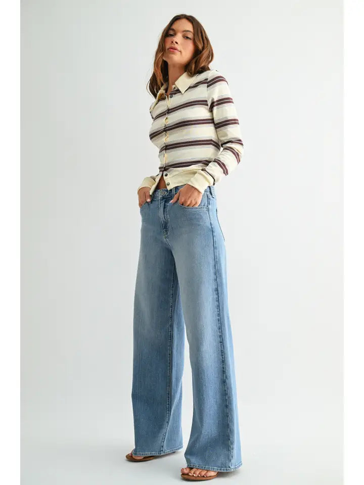 Lightweight Stretchy Wide Leg