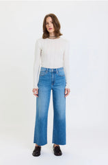 D00017180 Wavy Pleaser