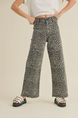 MM388P28 Leopard Pant