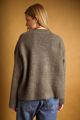 MM708M23 V-Neck Sweater