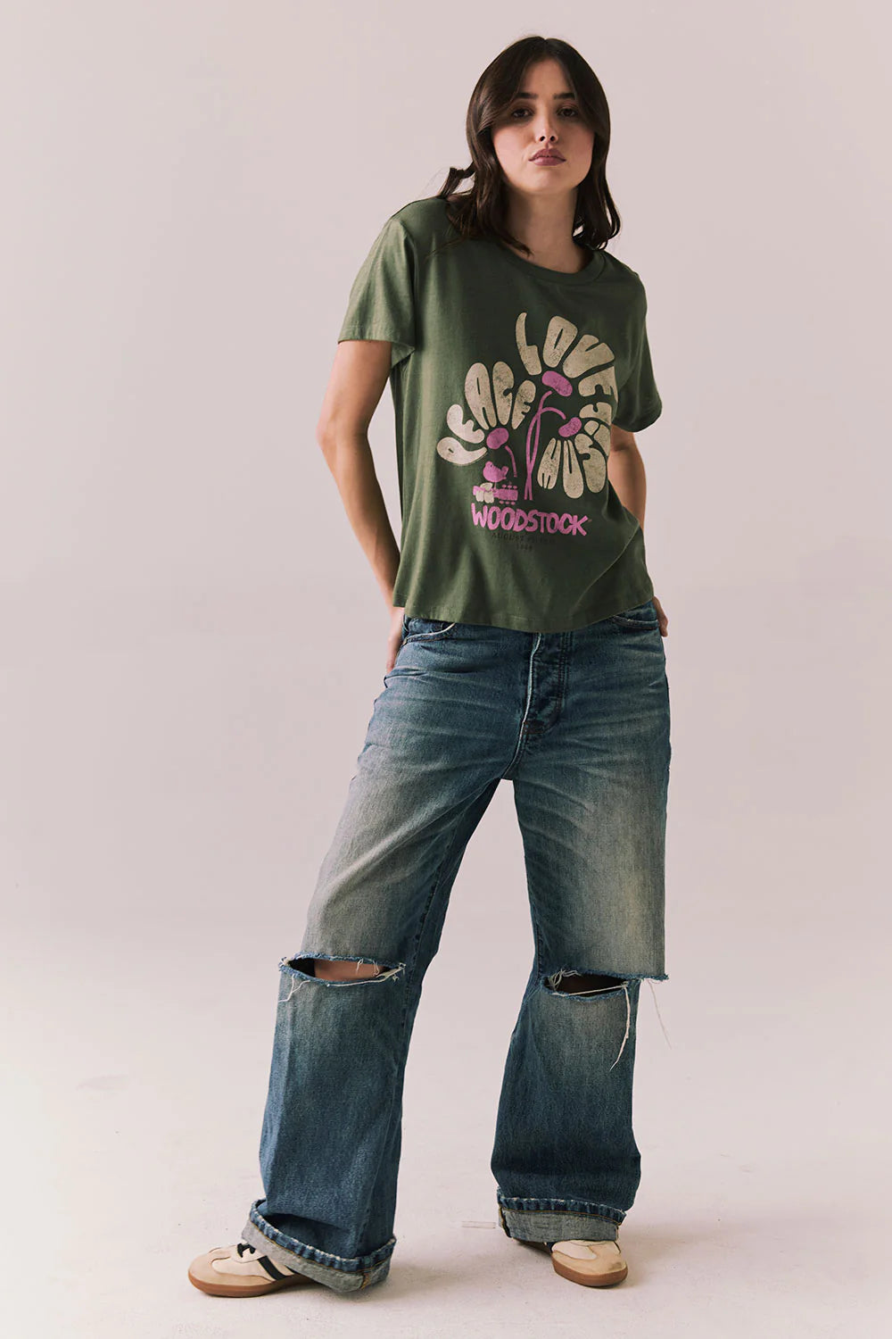 CW9281-WST101 Woodstock
