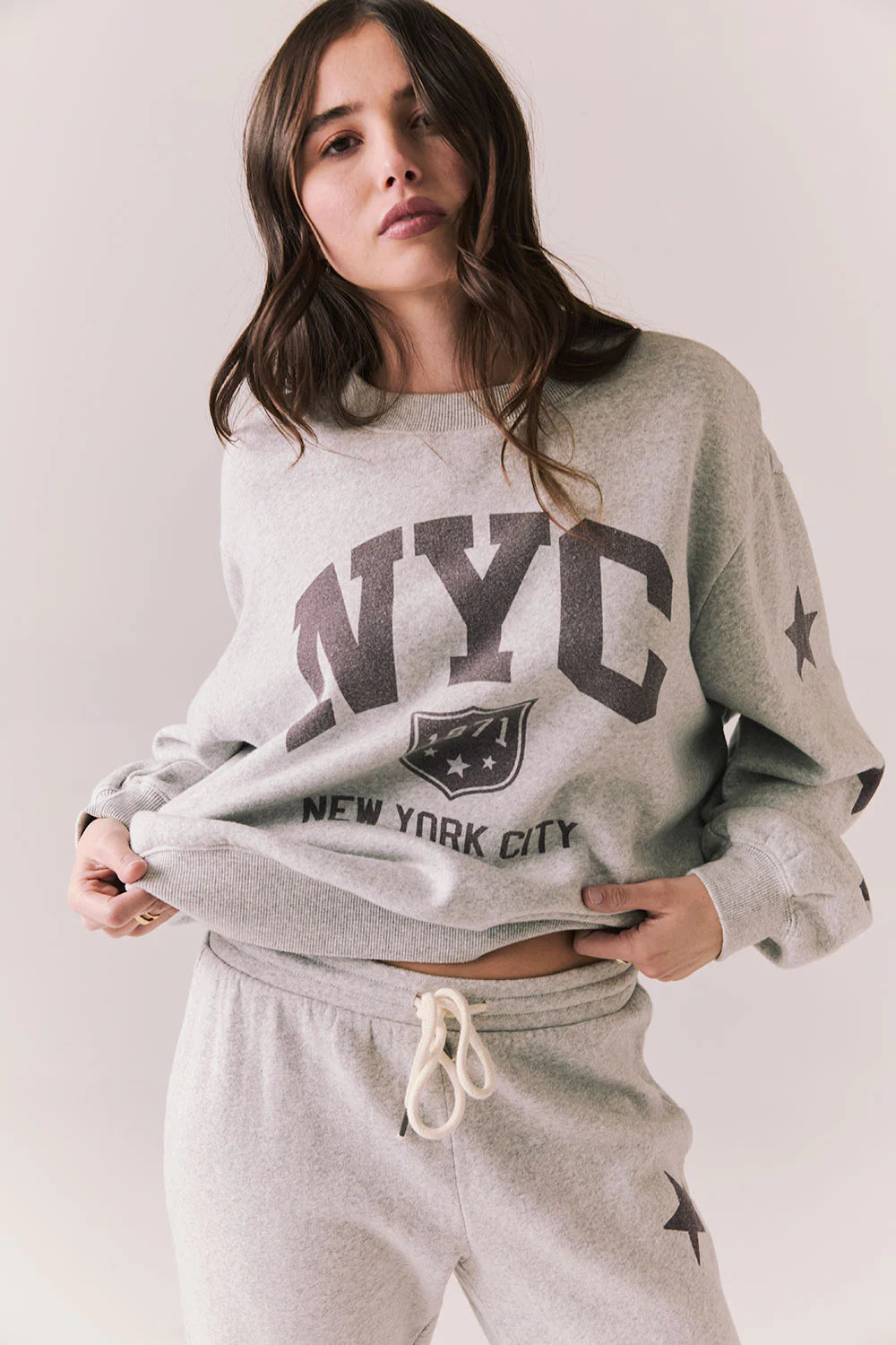 CW9388-CHA8071 NYC Stars